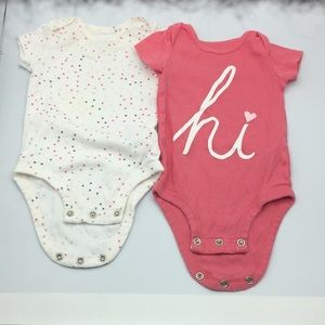 Bundle of 4 size 3 months bodysuits onesie